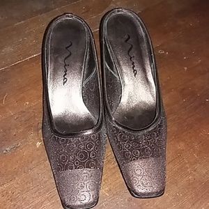 Nina mules size 7.5  narrow new without tags